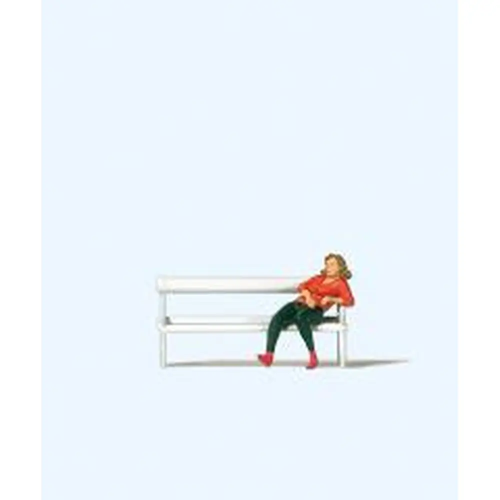 Femme sur un banc - Preiser 28226 - HO 1/87