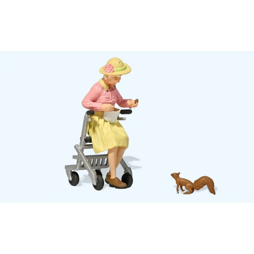 Dame âgée avec déambulateur et 1 écureuil - Preiser 44945 - G 1/22.5
