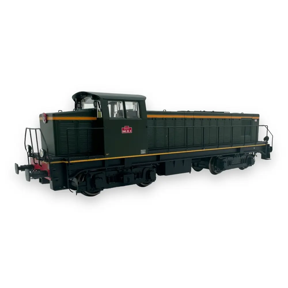 Locomotive Diesel 040 DE 9- Analogique REE MODELES JM013 SNCF - HO - EpIII