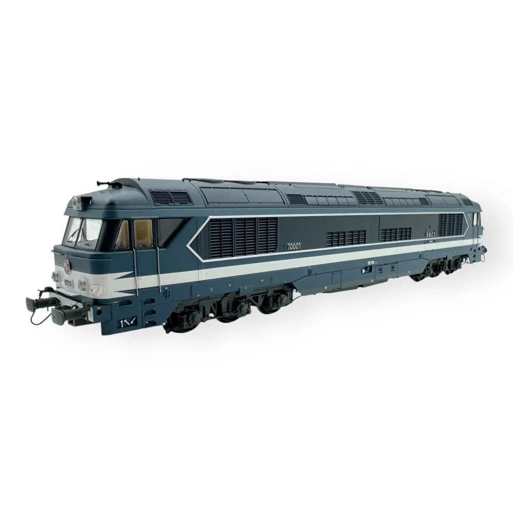 Locomotive diesel CC 70001 - Ree Modèles CC70001 - HO 1/87 - SNCF - Ep III - Analogique - 2R