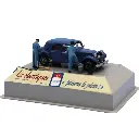 Voiture Citroën Traction 11B bleu, 2 pompistes et accessoires SAI 1911 - HO 1/87