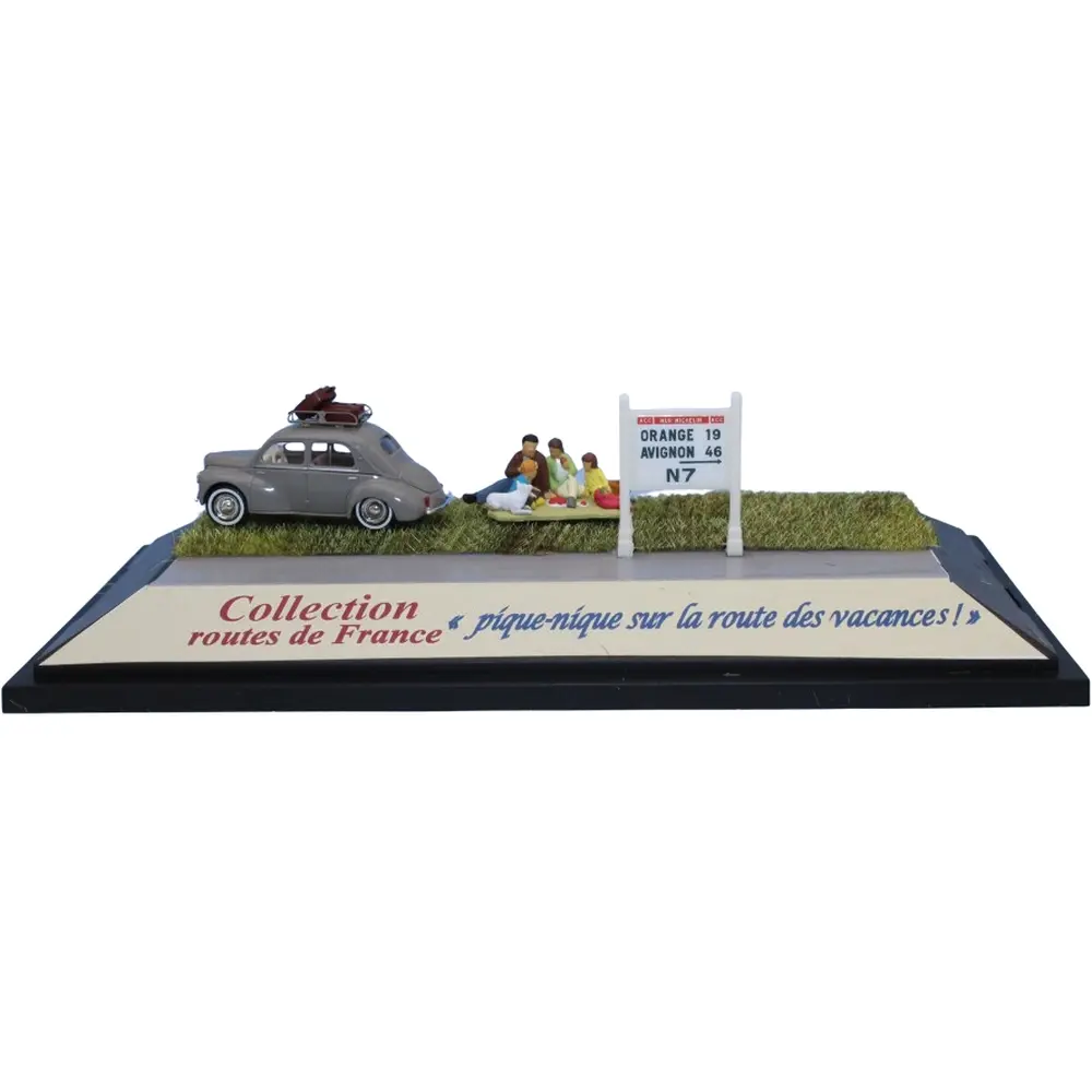 Renault 4 CV grise, galerie de toit, 3 valises, scène pique-nique et mur Michelin N7 - Sai 1993 - HO 1/87