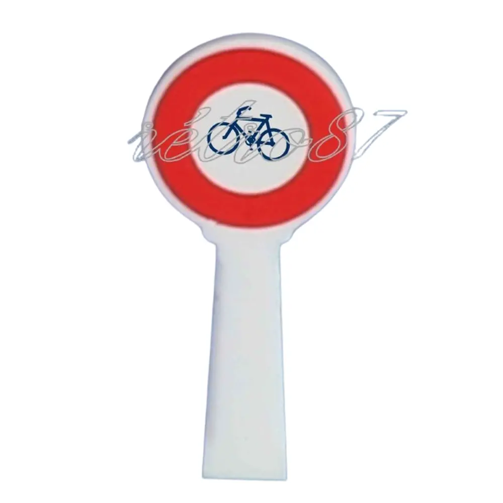 1 panneau Michelin d'obligation, 1952-1971 : interdit aux cycles - Sai 8386 - HO 1/87