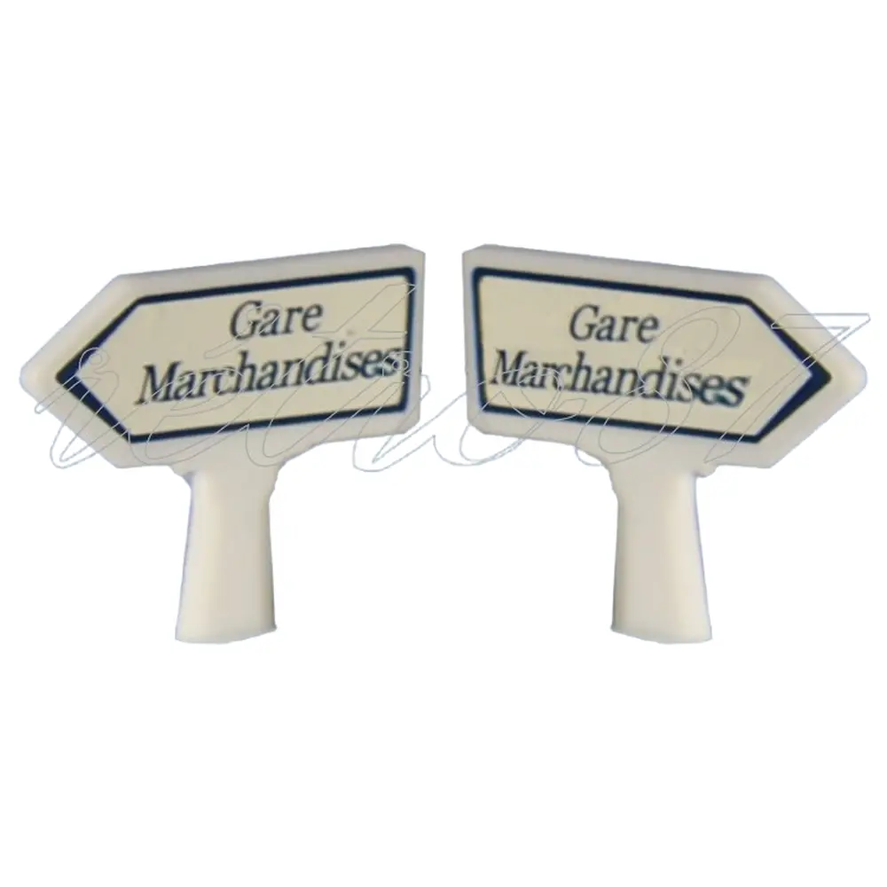 Lot de  2 panneaux Michelin d'indication de lieux : Gare Marchandises - SAI 8413 - HO 1/87