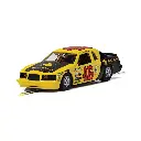 Ford Thunderbird N°46 Yellow & Black - Scalextric C4088 - I 1/32 - Analogique