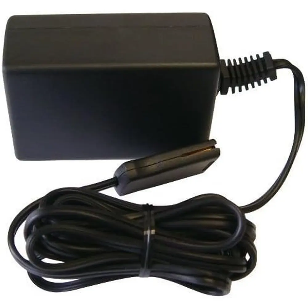 Transformateur Analogique Polyvalent - Scalextric P9401 - 15V 1.2A - Prise UE