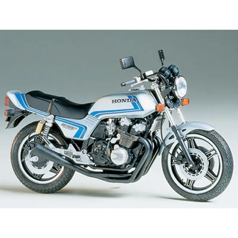Moto Honda CB750F Custom Tuned - TAMIYA 14066 - 1/12