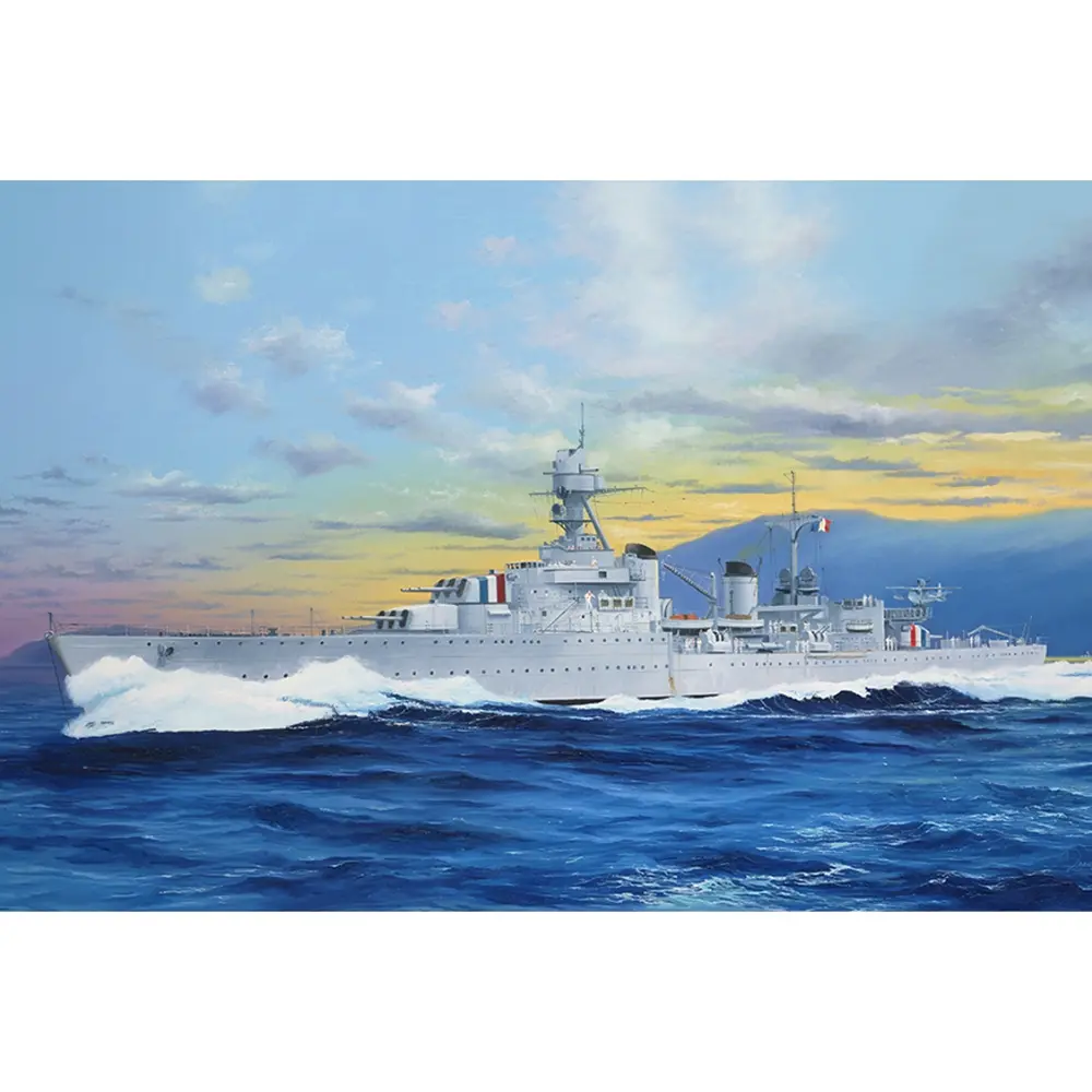 Bateau croiseur léger français Marseillaise - Trumpeter 05374 - 1/350