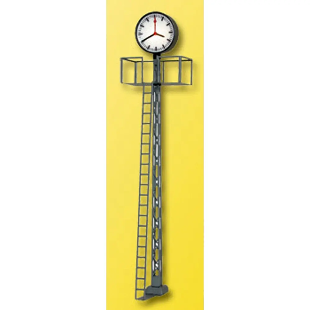 Horloge de gare éclairée