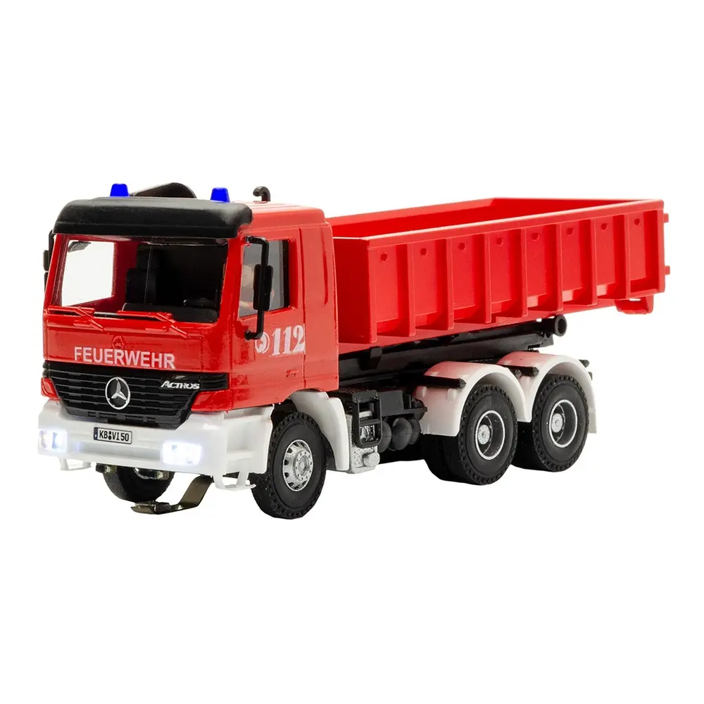 Camion de pompiers Mercedes-Benz ACTROS équipé du système CarMotion - VIESSMANN 8050 - HO
