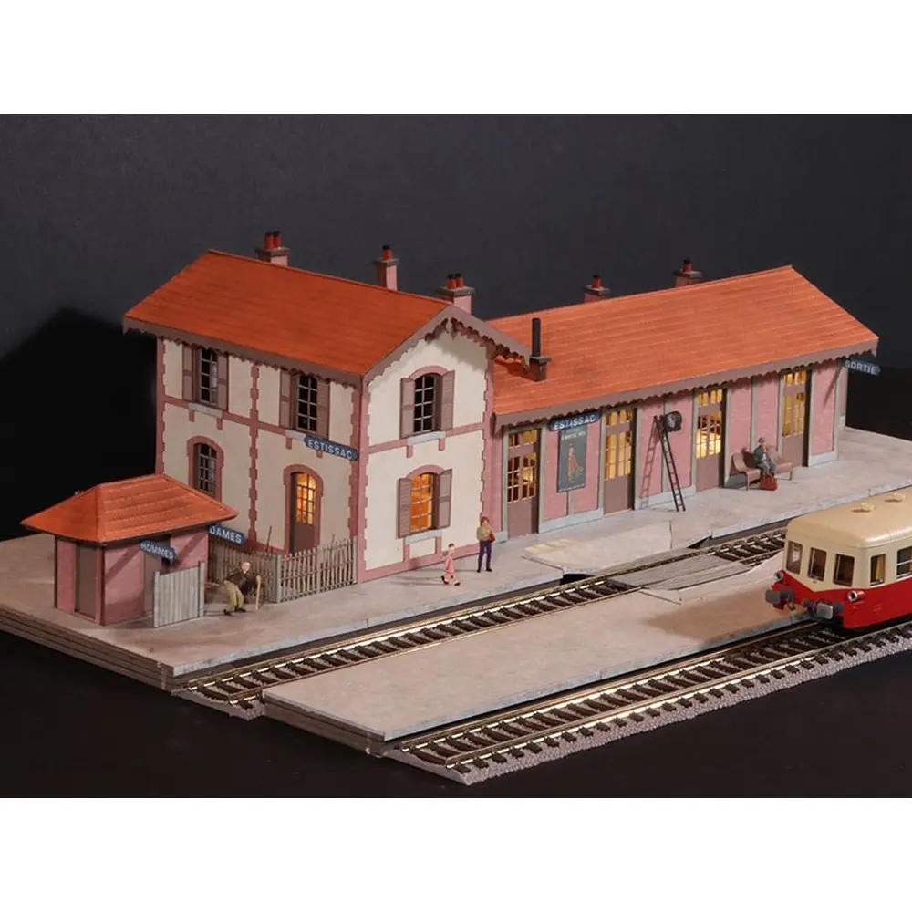 Gare PO/PLM/EST (Estissac / Fay‑aux‑Loges / Savigny) - Régions et compagnies GAR406 - HO 1/87