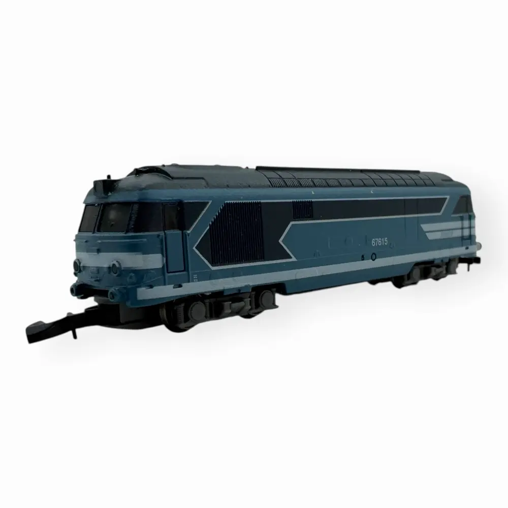 Locomotive diesel BB 67615 Bleu - Azar models L01-BL1A - Z 1/220 - SNCF - EP IV - Analogique - 2R