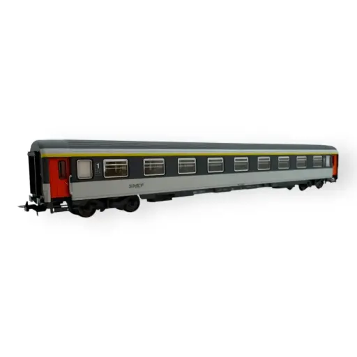 [OZPI58646-B] Voiture voyageurs première classe logo nouilles - Piko 58646 - HO 1/87 - SNCF - 2R