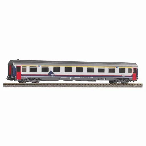 [PI58541] Voiture voyageurs grandes lignes Eurofima 1ère classe - Piko 58541 - HO 1/87 - SNCB - Ep V - 2R