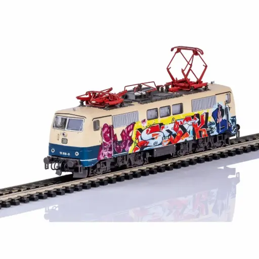 [TR16724] Locomotive électrique BR 111 018-8 livrée "Art contemporain" - Minitrix 16724 - N 1/160 - DB - Ep IV - Digital sound - 2R