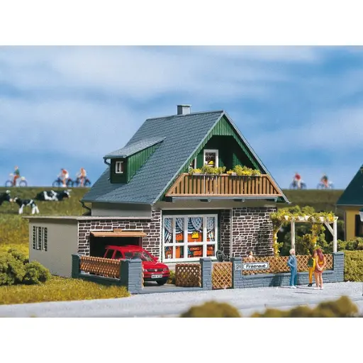 [AU11387] Maison Michaela - Auhagen 11387- HO 1/87 - 125x133x93mm