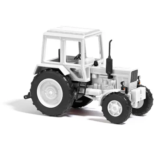 [BU60262] Tracteur en Kit Busch 60262 Belarus "MTS 82" - HO 1/87 - livrée blanche