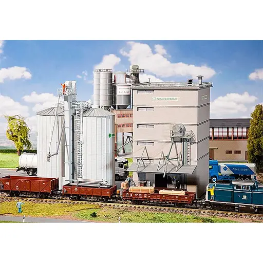 [FA190602] Coopérative agricole & Quai de chargement FALLER 190602 - Échelle HO 1/87