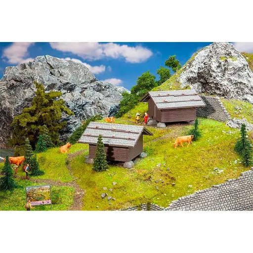 [FA130636] Granges à foin