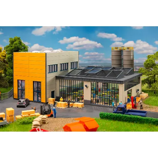 [FA130143] Entreprise de traitement du plastique - Faller 130143 - HO 1/87