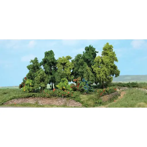 [HE1996] 18 arbres divers pour forêt, de 1 à 11 cm environ - Heki 1996 - HO 1/87 / N 1/160
