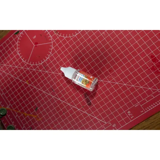 [HUAV0101] Bouteille de liquide d'écaillage - Humbrol HUAV0101