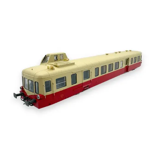 [LS10133] Autorail diesel Picasso XBD 3846 - LS Models 10133 - HO 1/87 - SNCF - Ep IV - Analogique - 2R