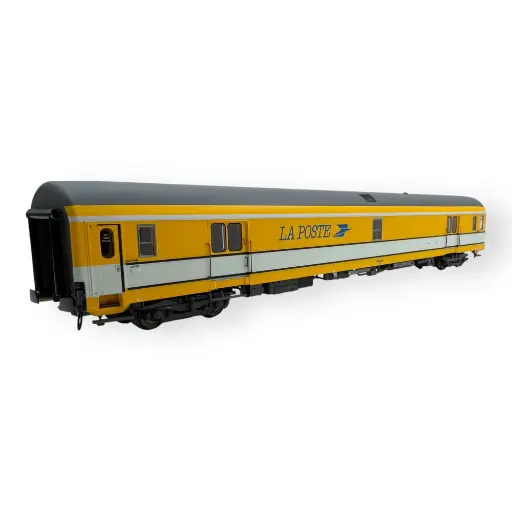 [LS40428] Voiture postale PA UIC livrée jaune/blanche toit gris, bogies Y24X - LS Models 40428 - HO 1/87 - SNCF - Ep IV - 2R