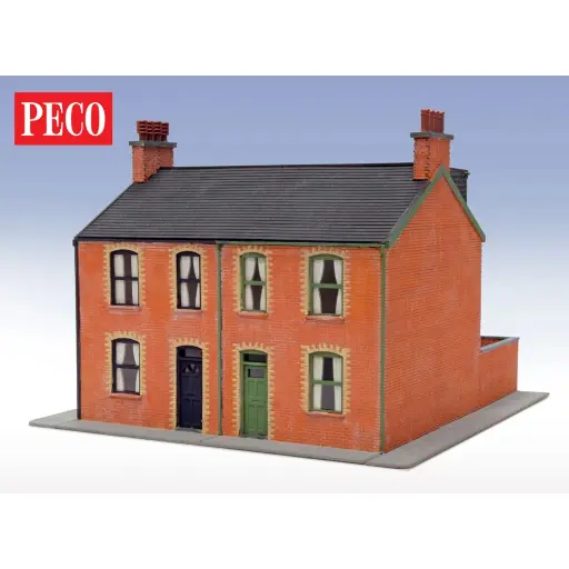 [PELK208] Maison victorienne en bas-relief terminée - Peco LK208 - OO/HO