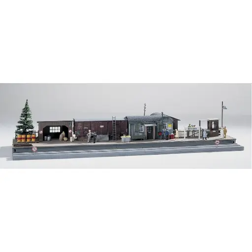 [PI61112] Gare de banlieue "Neuses" PIKO 61112 - HO 1/87 - 390x100x55mm