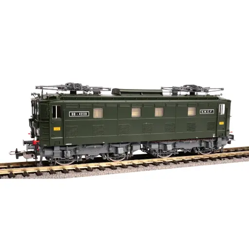 [PI97429] Locomotive électrique BB 4200 manoeuvre - Piko 97429 - HO 1/87 - DC - Analogique - SNCF - Ep. IV