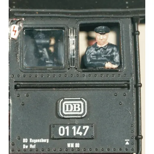 [RO40001] Chauffeur de locomotive á vapeur et mécaniciens peint