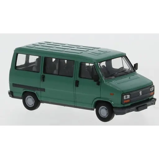 [SA7160] Véhicule Peugeot J5 Minibus - livrée vert - SAI 7160 - HO 1/87